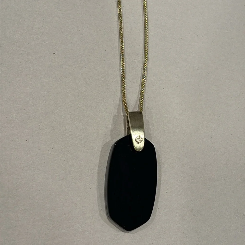 Kendra Scott Inez Necklace in Black Opaque